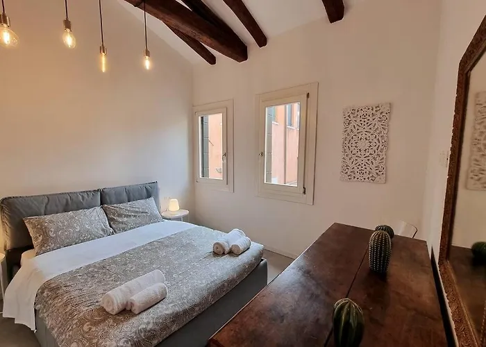 S. Giacomo Da L'orio Apartamento *