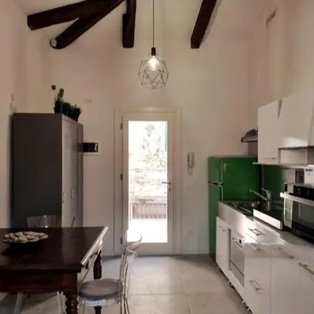 S. Giacomo Da L'orio Апартаменты *