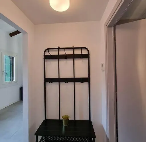 S. Giacomo Da L'orio Апартаменты