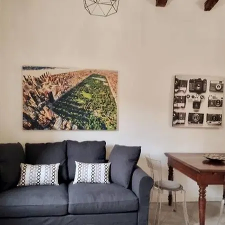 Διαμέρισμα S. Giacomo Da L'orio